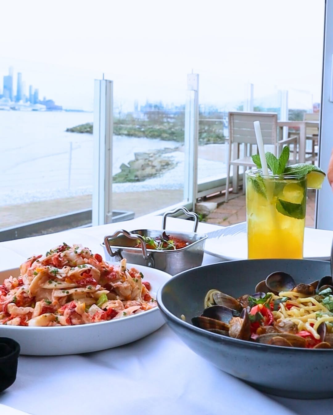 Unique Dining Experiences & Hidden Gems Worth Discovering